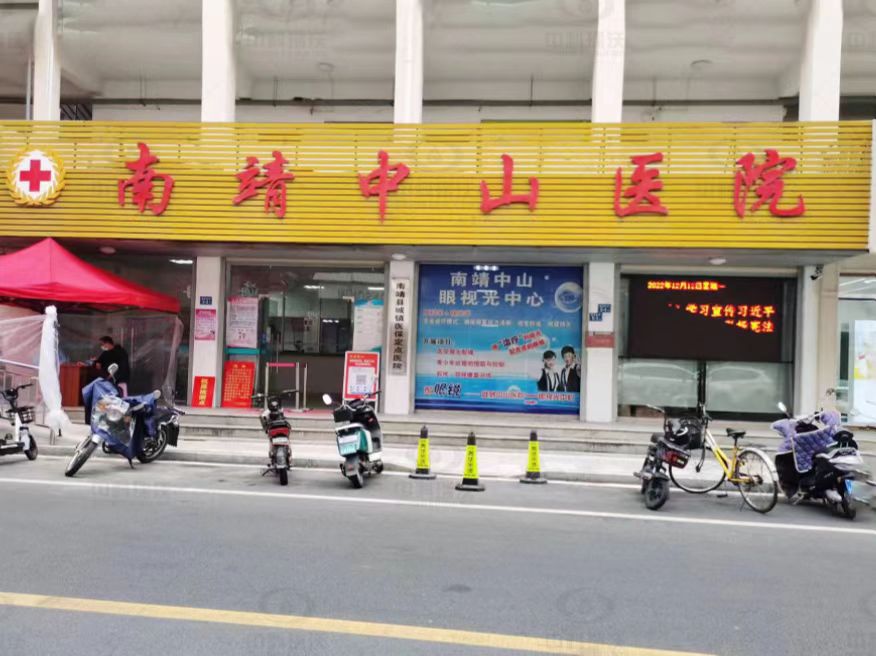 福建省漳州市某医院麻豆亚洲精品久久久医疗污水处理设备安装调试完成